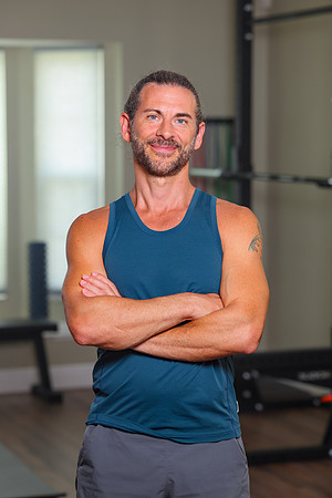 Brian Larris Marketing Portraits-9