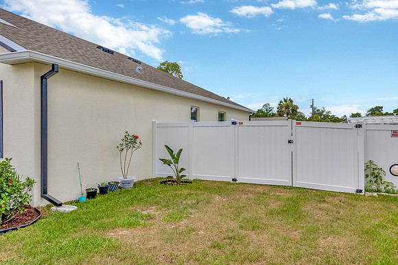 Daniel Smith 6067 Silverdale Ave.-57