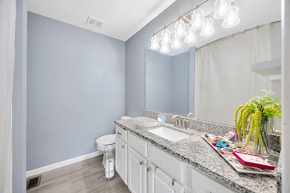 Zoey 4427 Barnstead Dr.-1