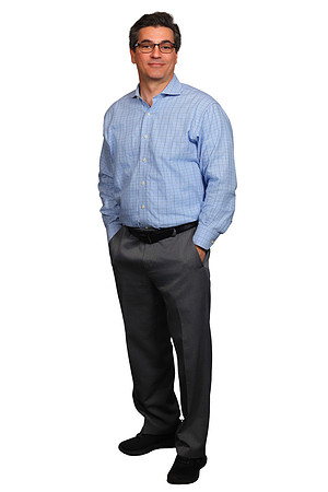 Dr. Gustavo Westin (14) White BG
