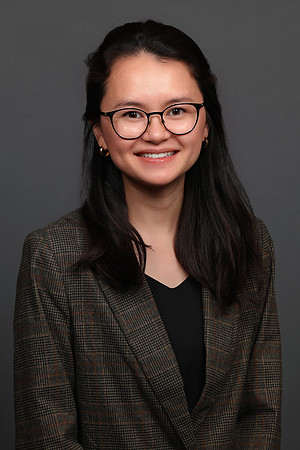 Carolyn Dang Moffitt Headshot 2025-1