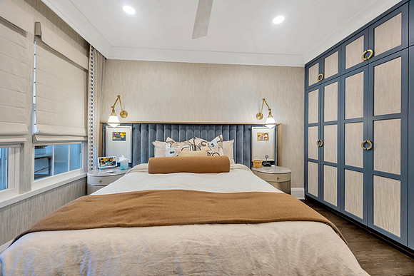 Onsite 1205 W. Horatio St.-19