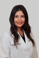 Danielle Reimer Headshot Suncoast 3