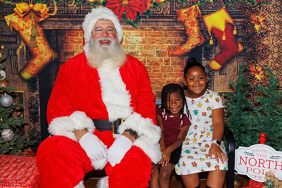 Live Oak Christmas December 14th 2024-68