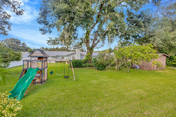 McKenzie 106 Crestview Dr. Pool-4