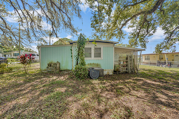 Ashley Caye 39221 Sabal Ave.-27