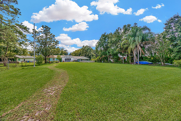 Linda Urban 3113 W. Sligh Ave.-9