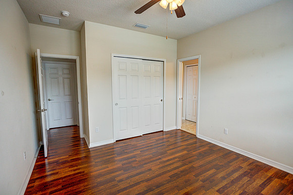 Brownlee Coventry Grove Cir-60