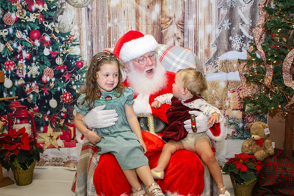 Mickey Keenan Pictures with Santa 2024-21