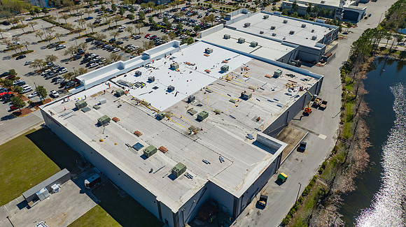 Nations Roofing during construction Planet Fitness -4