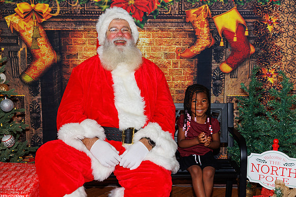 Live Oak Christmas December 14th 2024-66