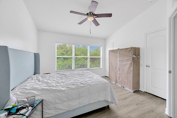 Zoey 4427 Barnstead Dr.-2