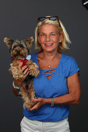 FBI Group Professional Headshots May 2025- Lisa Braceland 1