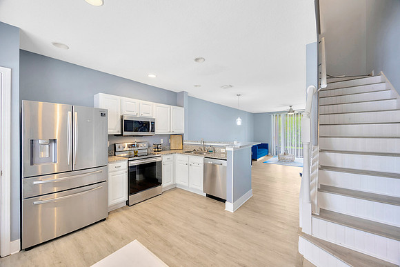 Zoey 4427 Barnstead Dr.-24