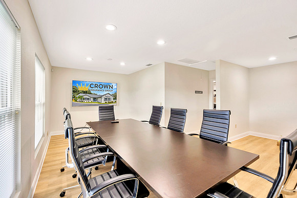 Crown Insurance Interior-3