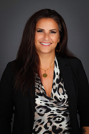 Vested HR Ava Grace Headshot-3