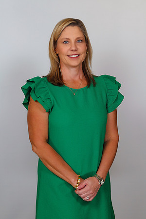 FCS Holly Lee Headshot-2