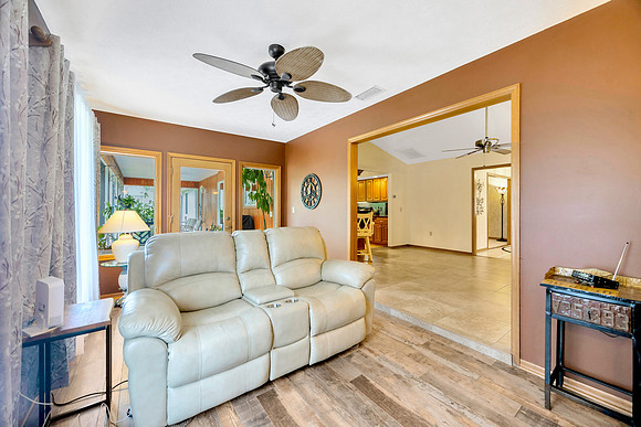 Linda Urban 11 Sycamore Ct. W-61