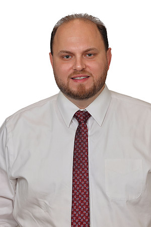 Dr. Hassan Hasanein 17 No BG