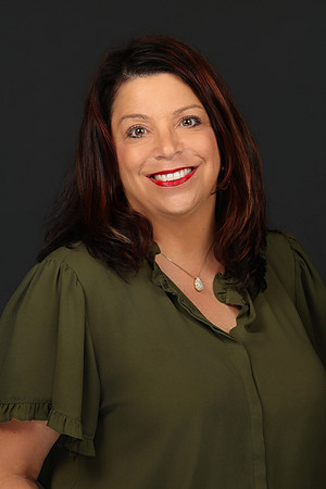 Stephanie Koch Business Headshots-3