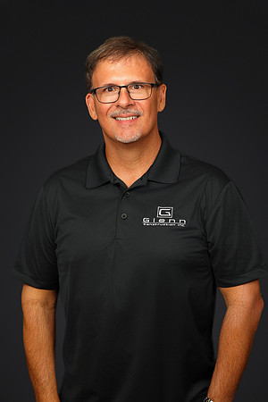 Glenn Construction Headshots-2