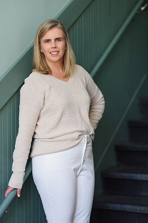 Anna McDonald Portraits-17
