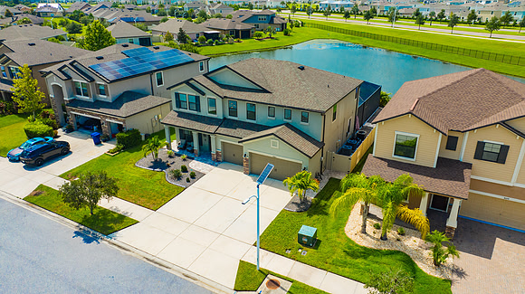 Amanda 8085 Lago Mist Way-1