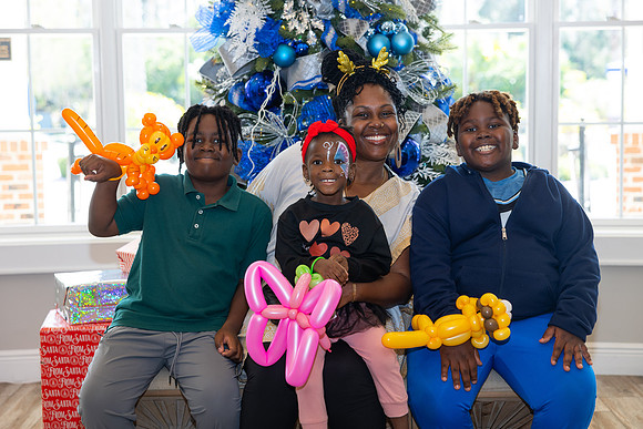 Grand Hampton Christmas 2024-66