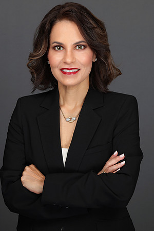 Maria Munoz Headshots-20