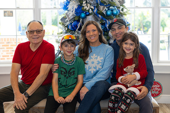 Grand Hampton Christmas 2024-42