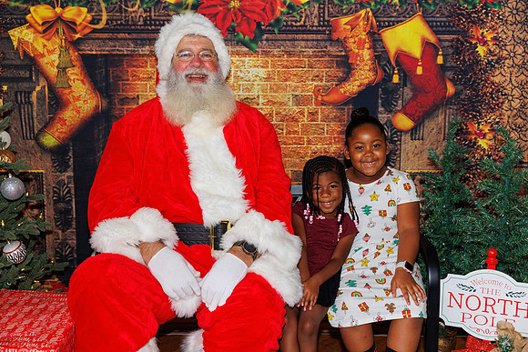 Live Oak Christmas December 14th 2024-69