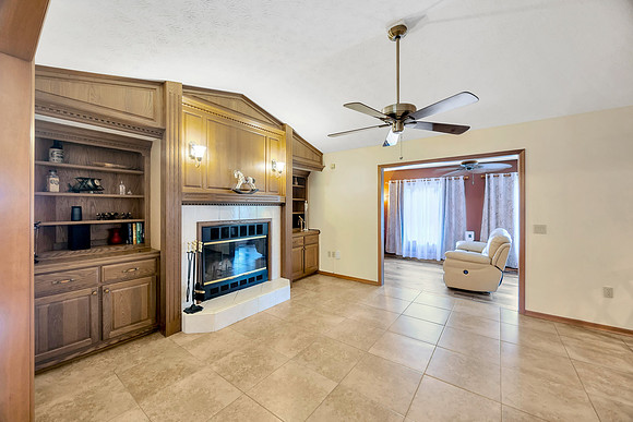 Linda Urban 11 Sycamore Ct. W-56