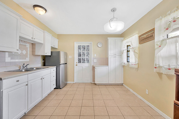 Leeann Sack 6005 Francis Dr.-4