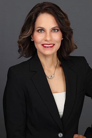 Maria Munoz Headshots-11