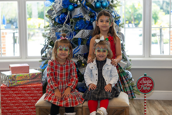 Grand Hampton Christmas 2024-37