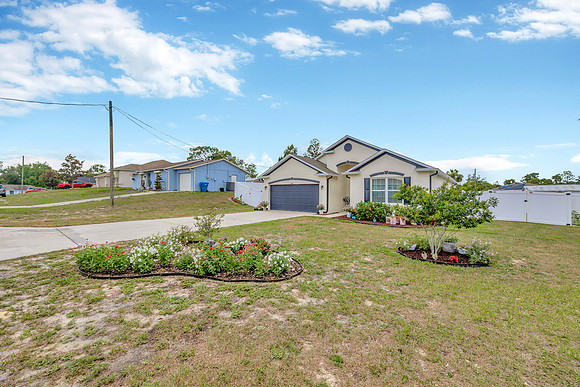 Daniel Smith 6067 Silverdale Ave.-56