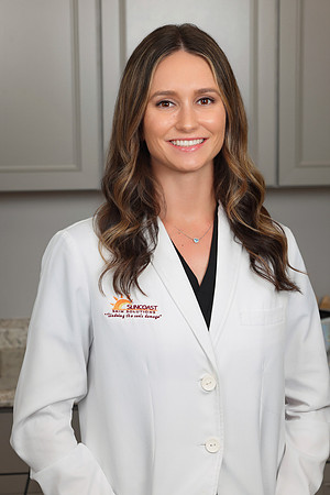 Suncoast Skin Lindsay Cox Headshots-1