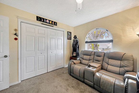 Lynn Davis 1414 Monte Lake Dr.-1