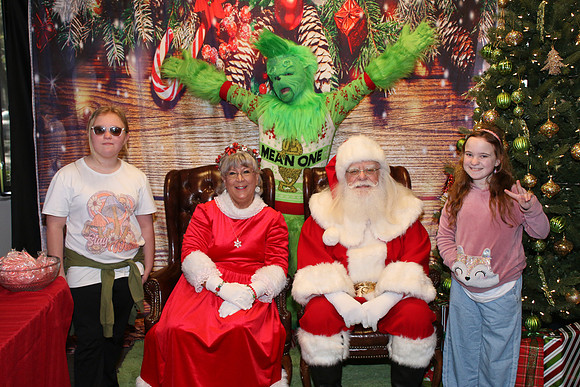 Hunters Green Christmas 2024-17