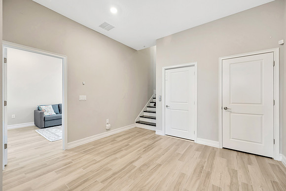 Dev 5351 Bridge St. Unit 100-11