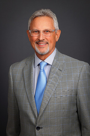 Vested HR Lee Headshot-3