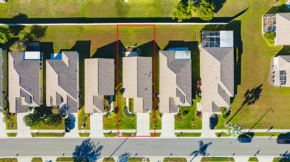 Linda Urban 2852 Banyan Hill Ln-12
