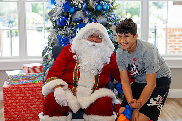 Grand Hampton Christmas 2024-137