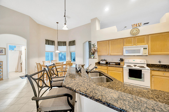 Kim 19157 Meadow Pine Dr.-42