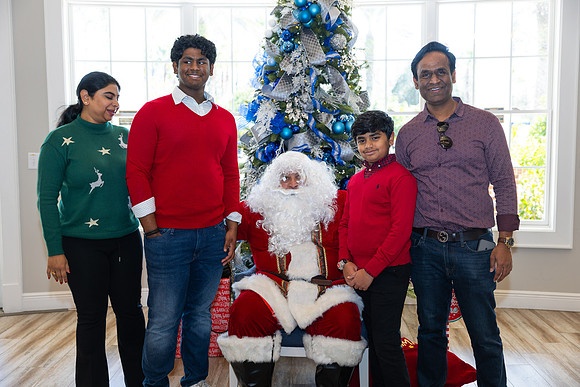 Grand Hampton Christmas 2024-78