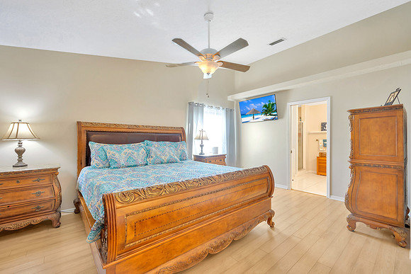 Lynn Davis 1414 Monte Lake Dr.-22