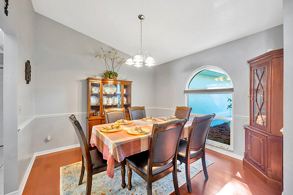 Lynn Davis 1414 Monte Lake Dr.-37