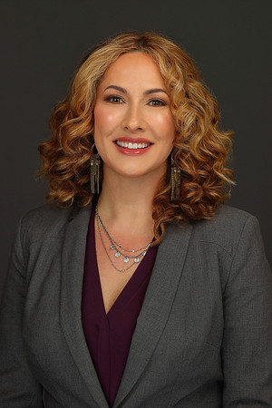 Lorieann Cox Professional Headshots-2
