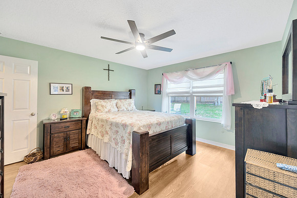 Mary Hayward 20168 SW 80th Pl-32