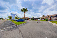 Suncoast Skin Port Charlotte Location-11